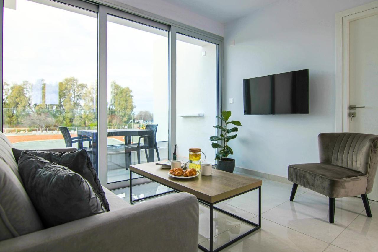 Phaedrus Living - Seaside Executive Flat Harbour 202 Lejlighed Paphos Eksteriør billede