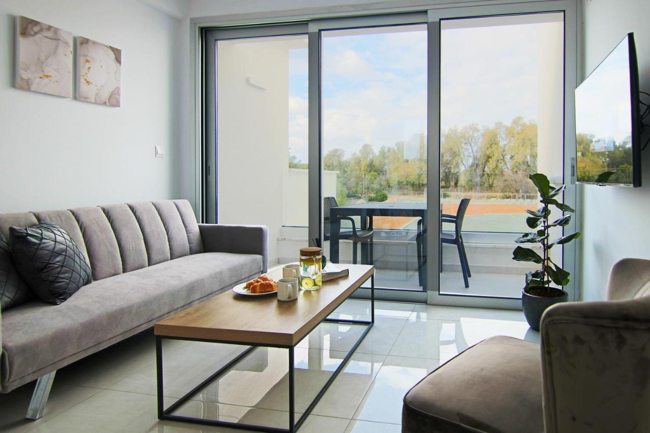 Phaedrus Living - Seaside Executive Flat Harbour 202 Lejlighed Paphos Eksteriør billede