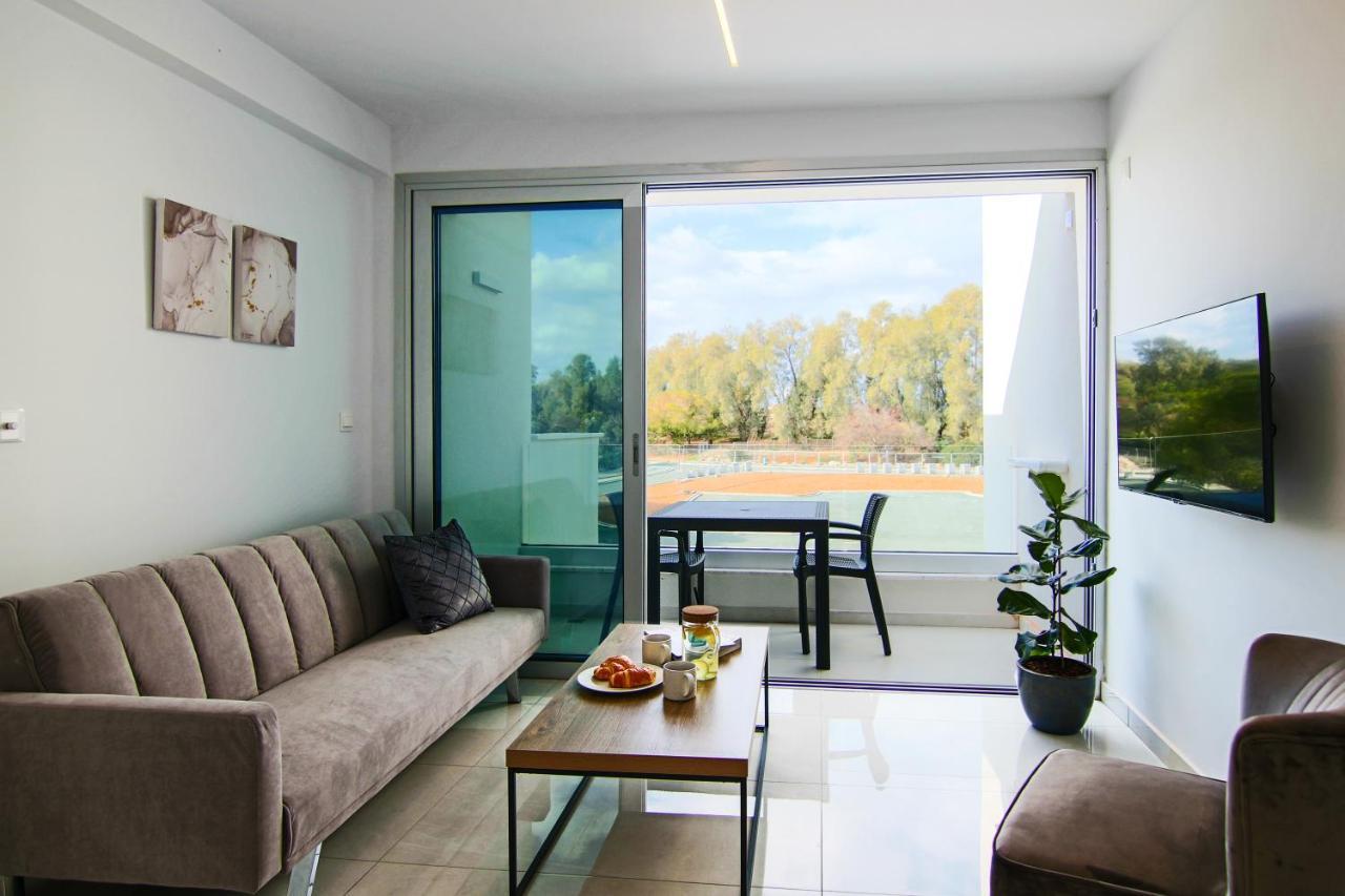 Phaedrus Living - Seaside Executive Flat Harbour 202 Lejlighed Paphos Eksteriør billede